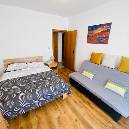 First Line On The Beach Cosy Sea Paradise Apartments Kavarna ภายนอก รูปภาพ