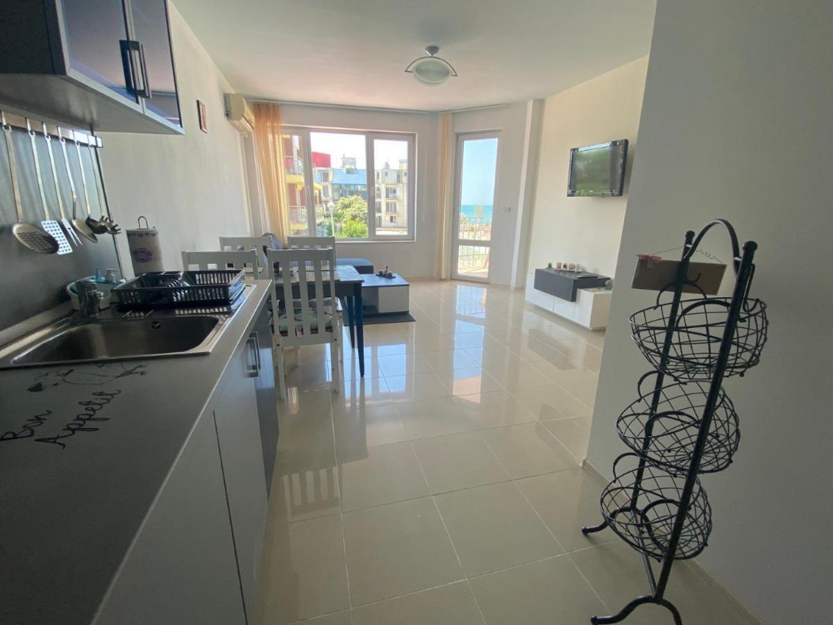 First Line On The Beach Cosy Sea Paradise Apartments Kavarna ภายนอก รูปภาพ