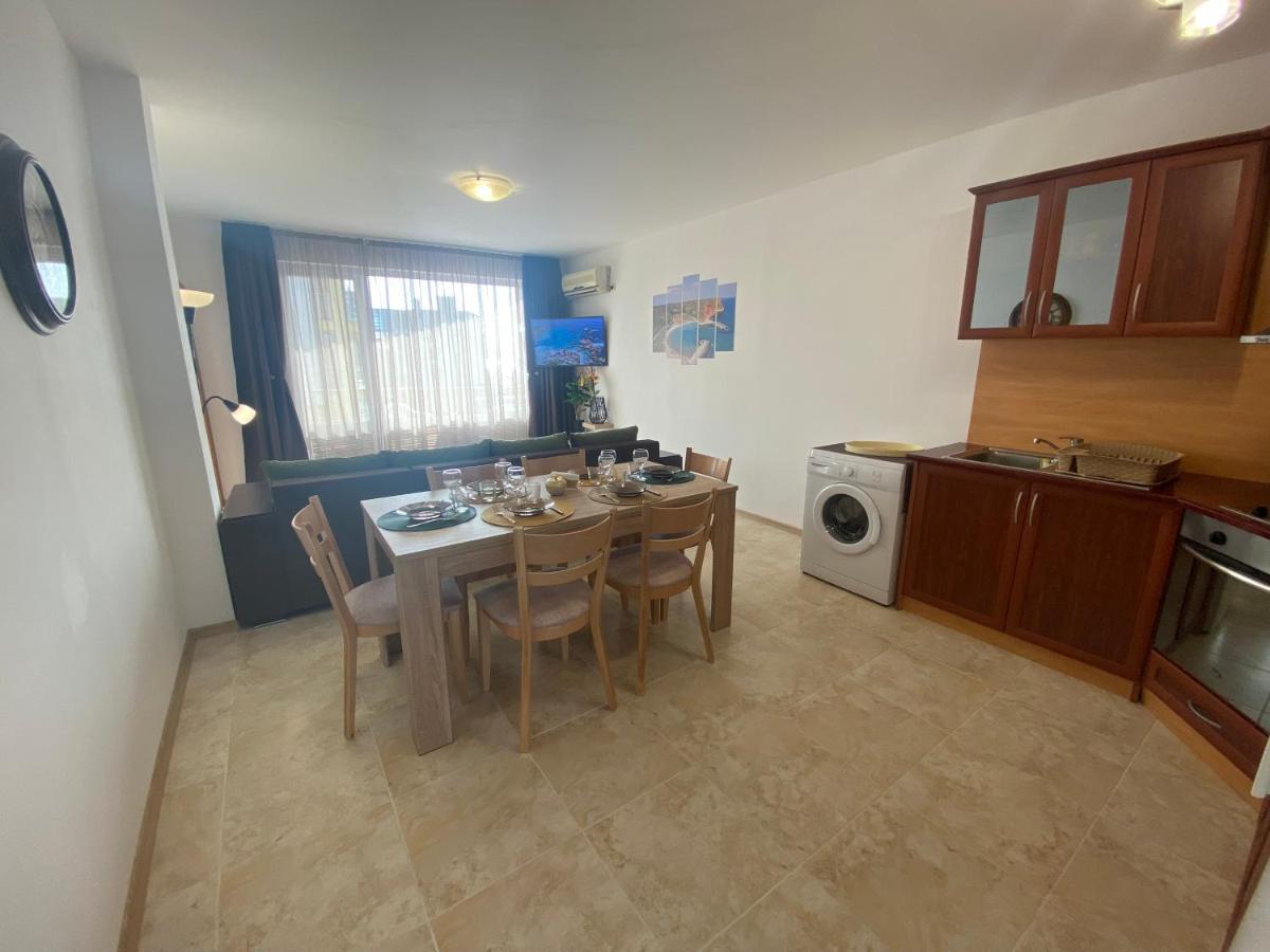 First Line On The Beach Cosy Sea Paradise Apartments Kavarna ภายนอก รูปภาพ