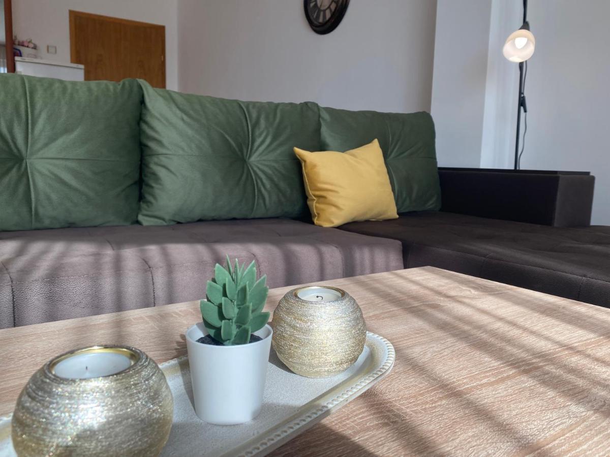 First Line On The Beach Cosy Sea Paradise Apartments Kavarna ภายนอก รูปภาพ