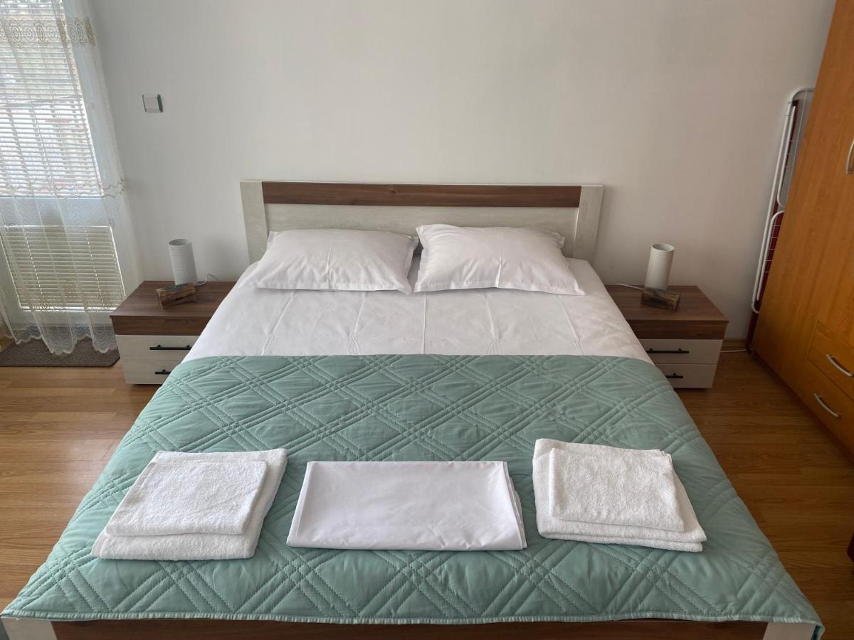 First Line On The Beach Cosy Sea Paradise Apartments Kavarna ภายนอก รูปภาพ