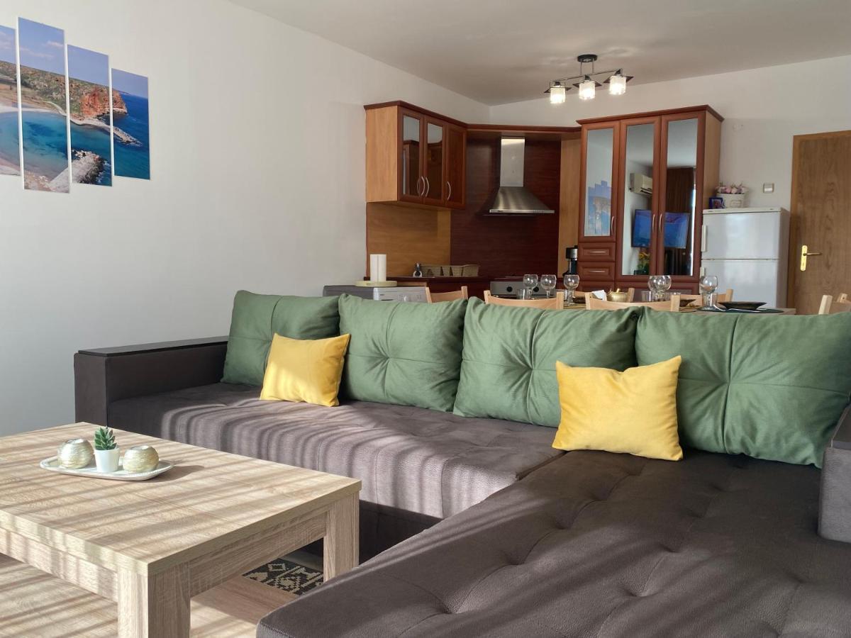 First Line On The Beach Cosy Sea Paradise Apartments Kavarna ภายนอก รูปภาพ