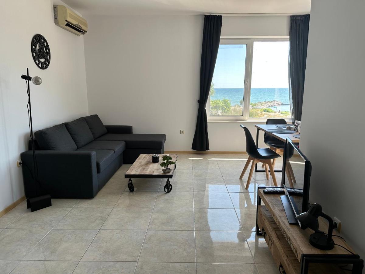 First Line On The Beach Cosy Sea Paradise Apartments Kavarna ภายนอก รูปภาพ
