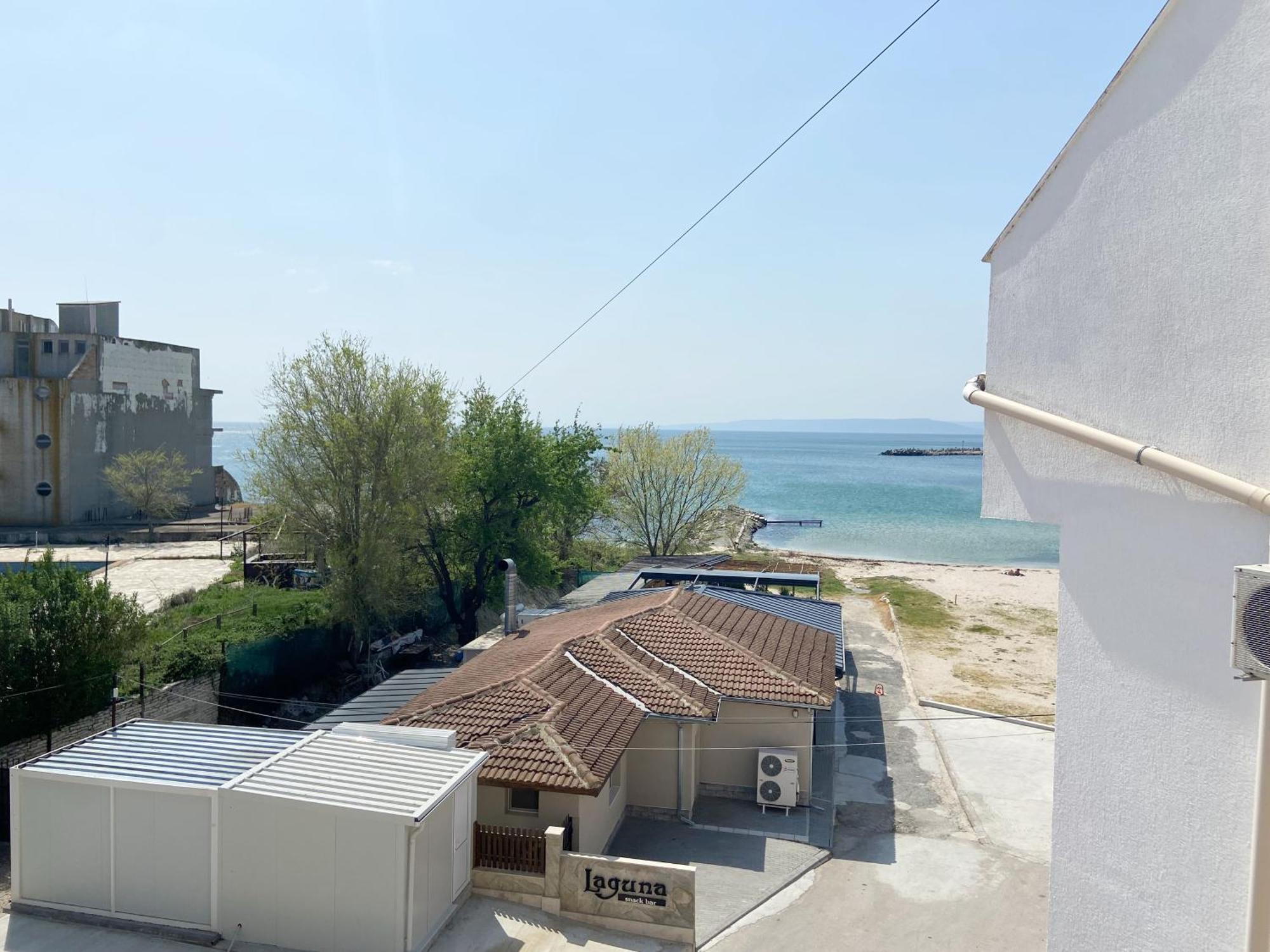 First Line On The Beach Cosy Sea Paradise Apartments Kavarna ภายนอก รูปภาพ